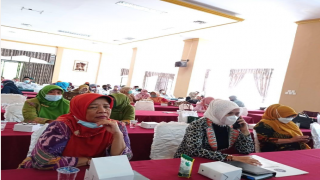 FORUM MASYARAKAT MADANI DALAM PENINGKATAN KESEHATAN IBU